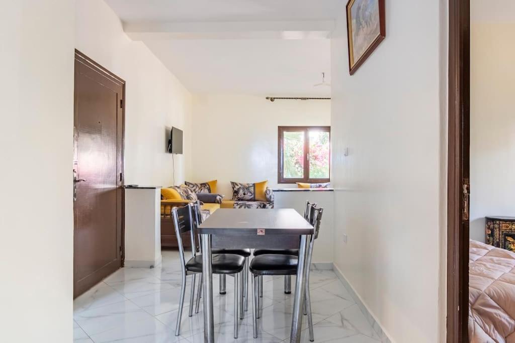 Appartement Chaleureux Et Calme, Parking, Jardin Agadir Kültér fotó